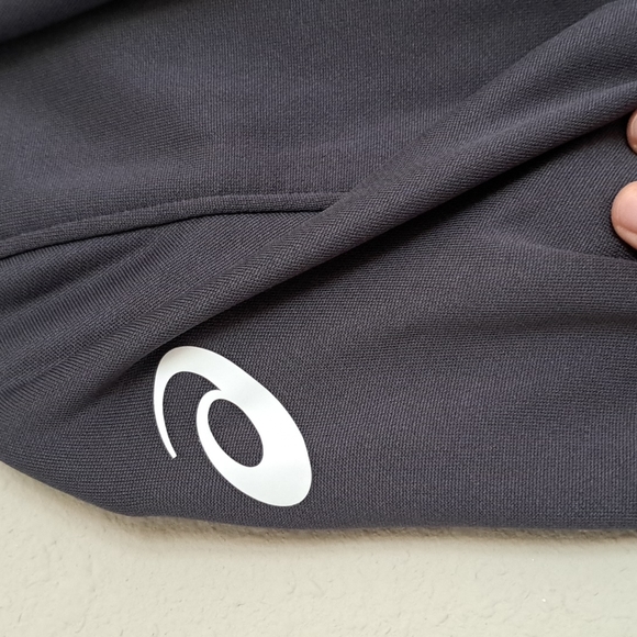 NWT ASICS Grey Fitted Hoodie Sweatshirt size S/P - Picture 4 of 7